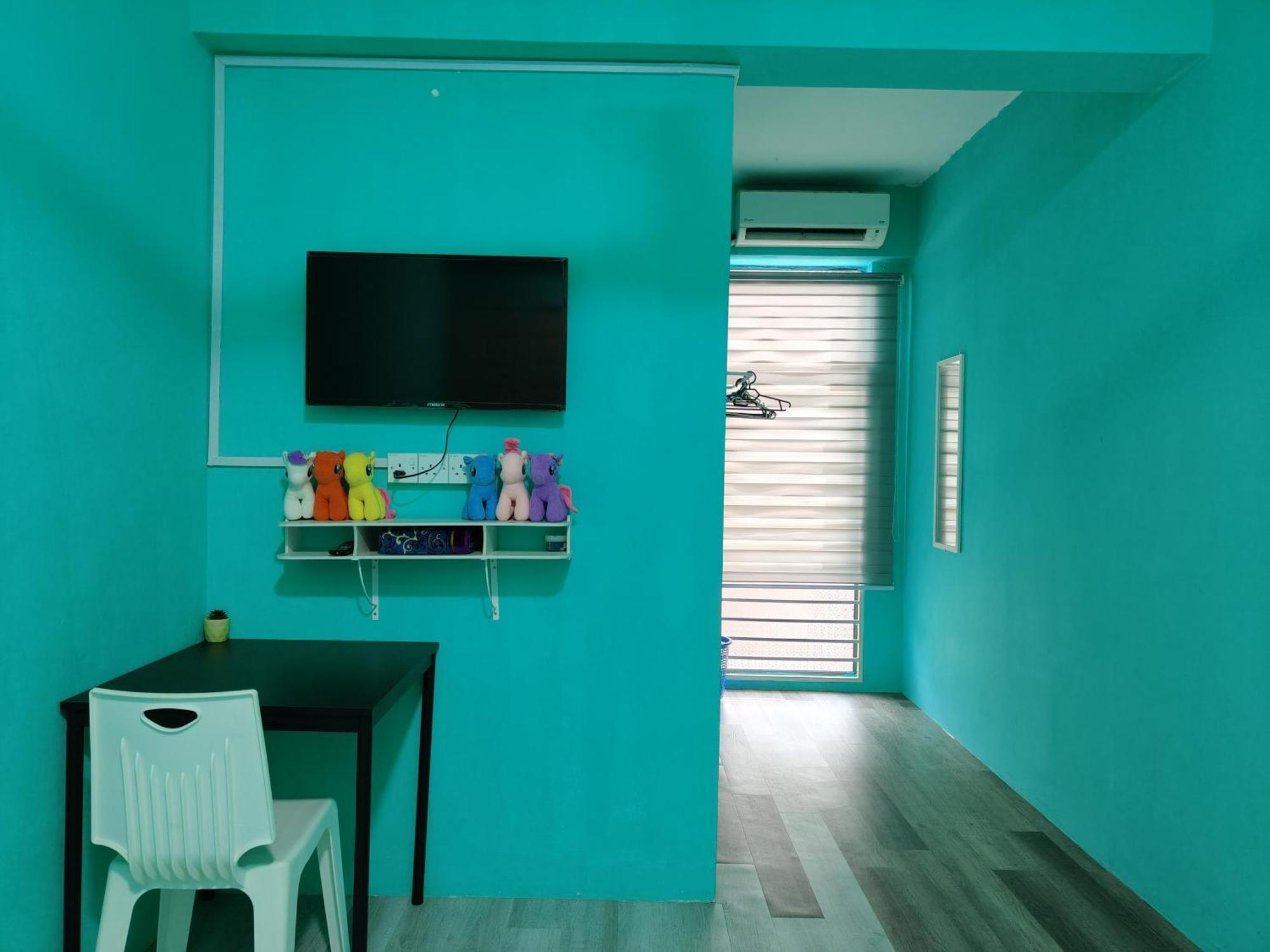 World Kids Fantasy Hotell Lumut Exteriör bild