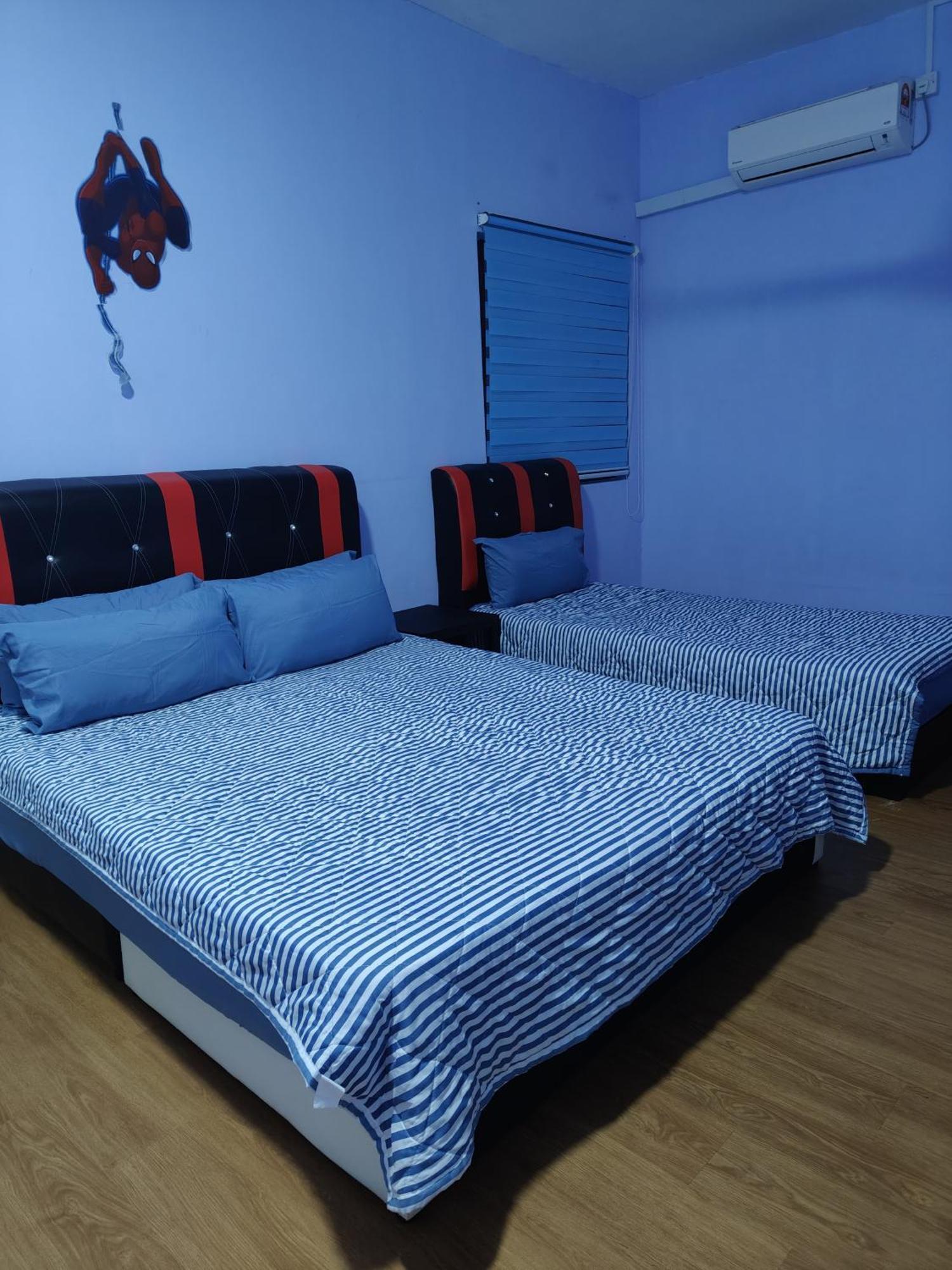 World Kids Fantasy Hotell Lumut Rum bild