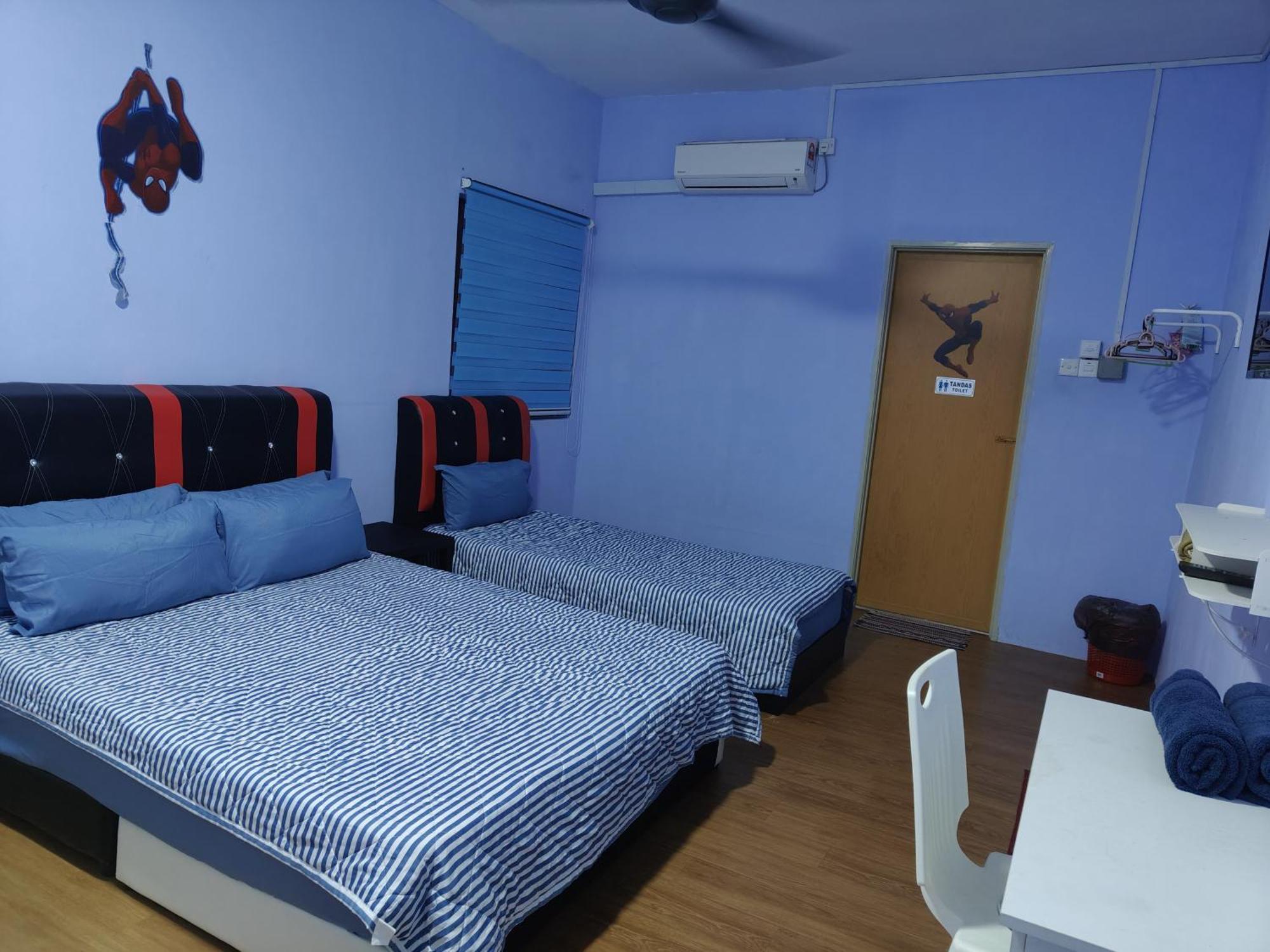 World Kids Fantasy Hotell Lumut Rum bild